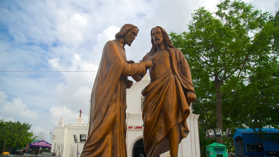 Chennai showing a statue or sculpture and religious aspects