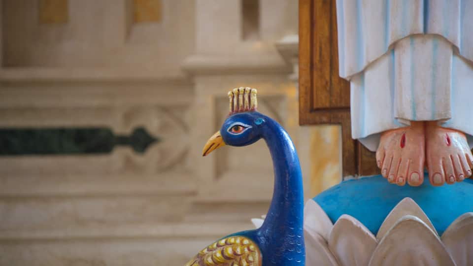 Catedral de São Tomé que inclui aspectos religiosos