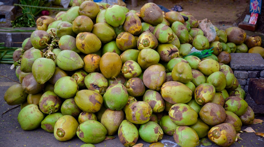 Pondicherry showing food