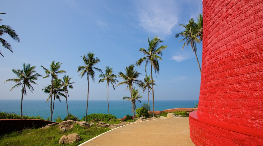 Lighthouse Beach bevat algemene kustgezichten