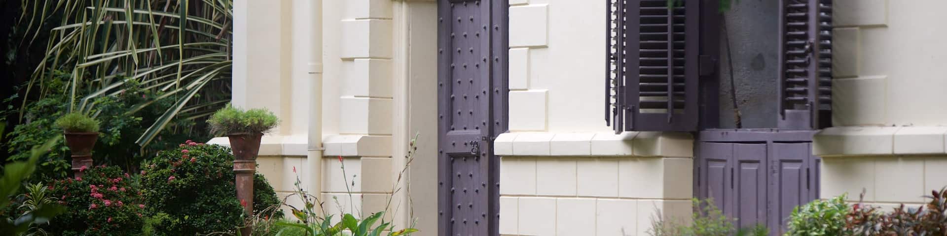 St. Mary\'s Church which includes a church or cathedral