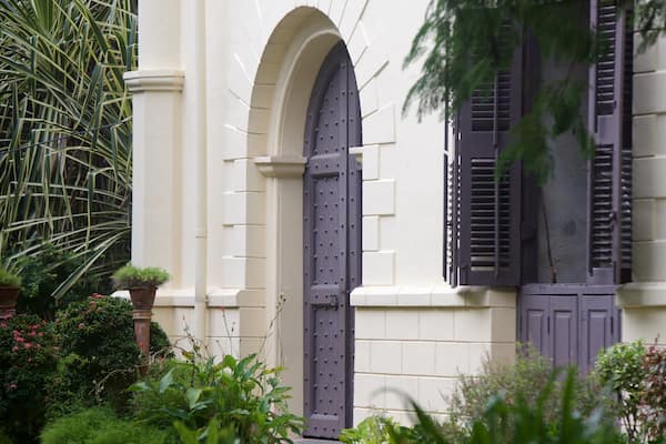 St. Mary\'s Church which includes a church or cathedral