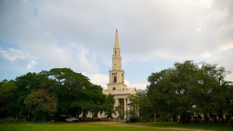 St. Andrew\'s Kirk featuring a park
