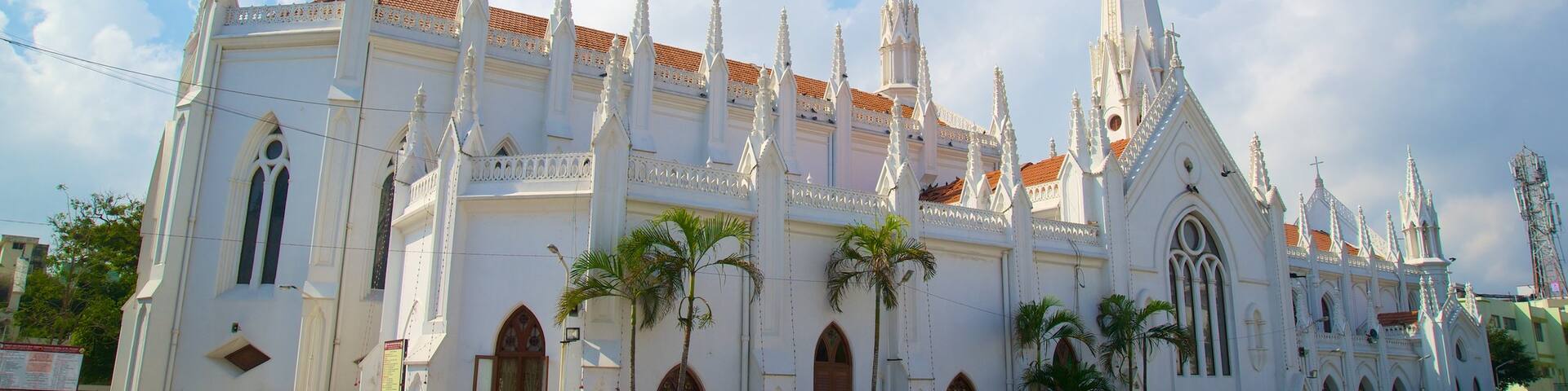 San Thome Cathedral featuring a church or cathedral