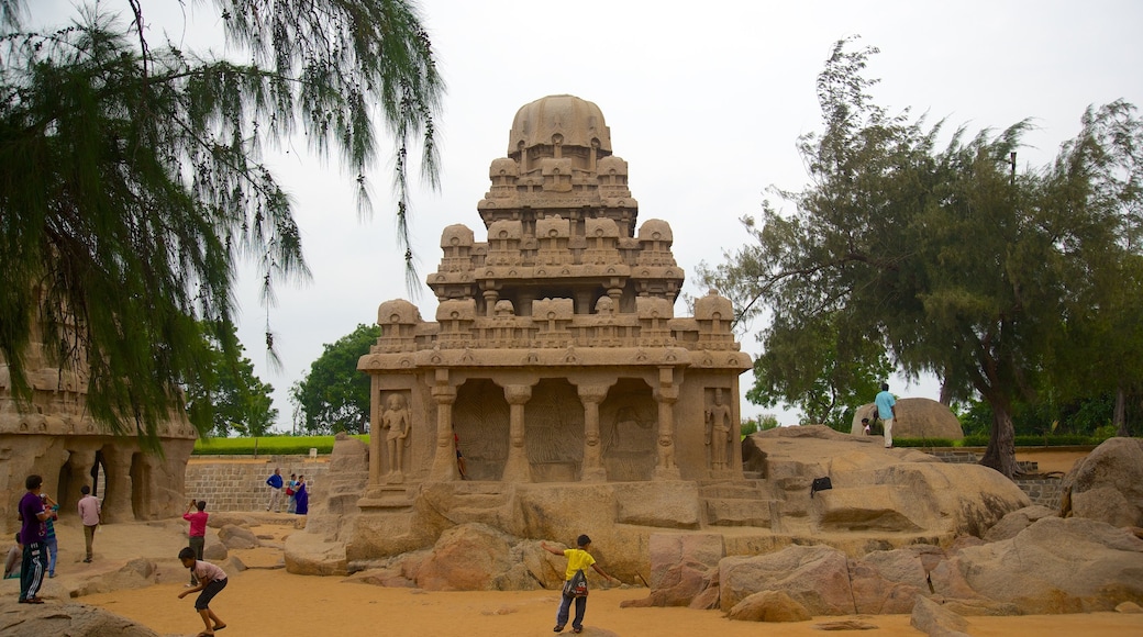 Pancha Pandava Rathas trong đó bao gồm di sản