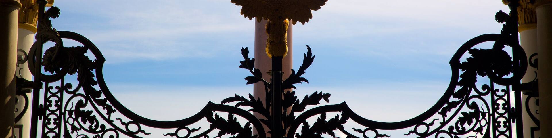 Alexander Column which includes a statue or sculpture
