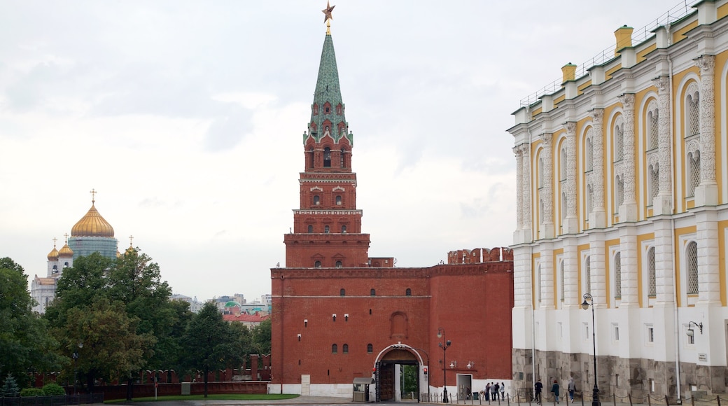 Museu do Arsenal do Kremlin que inclui arquitetura de patrimônio