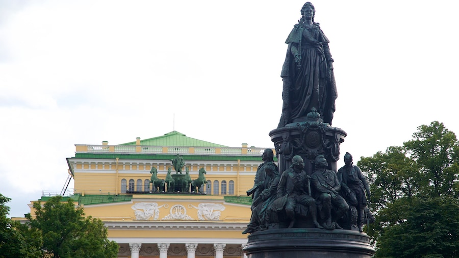 Alexandrinsky Theatre which includes a statue or sculpture