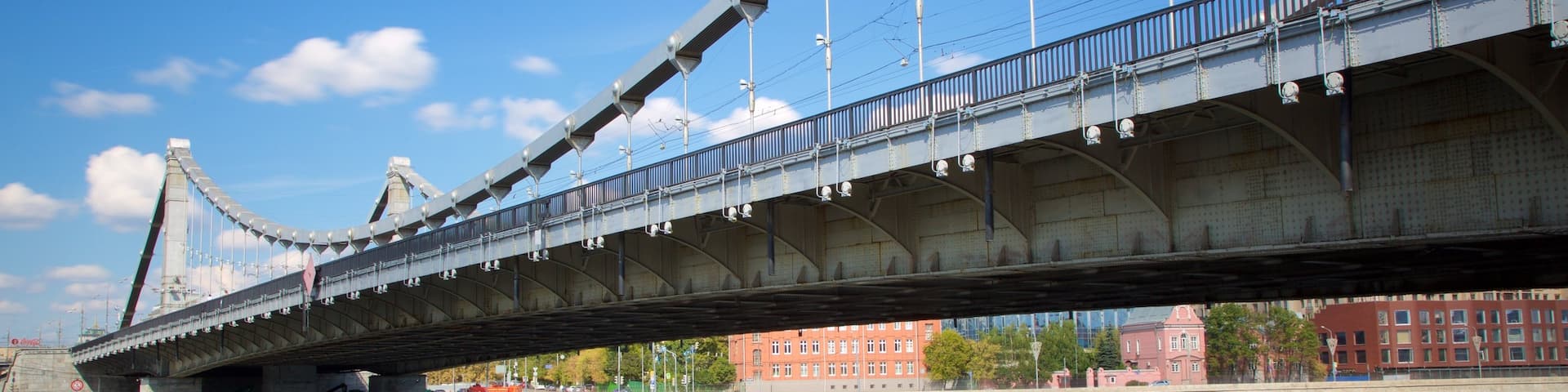 Crimean Bridge showing a bridge and a river or creek