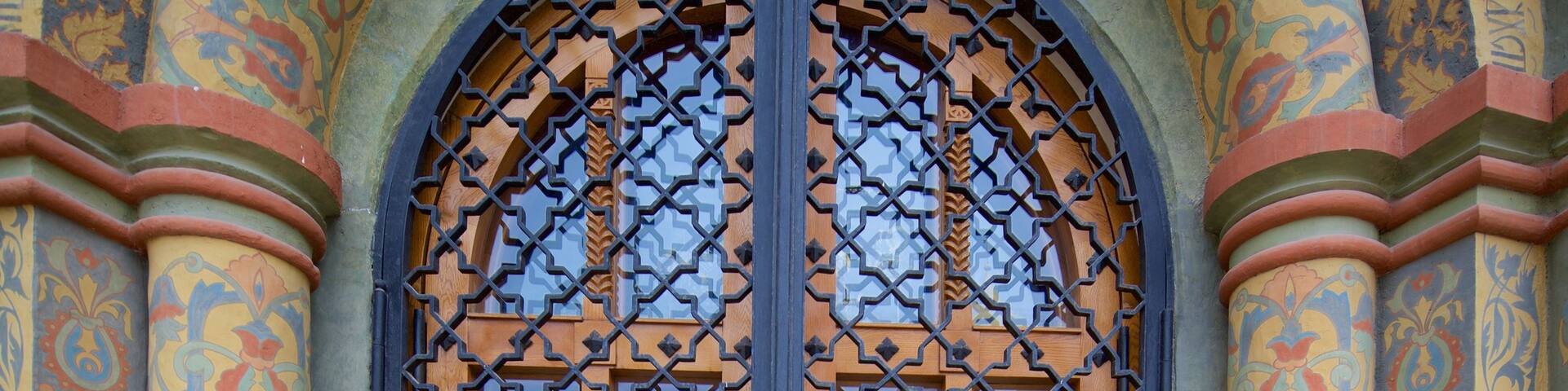 Church of the Twelve Apostles which includes heritage architecture