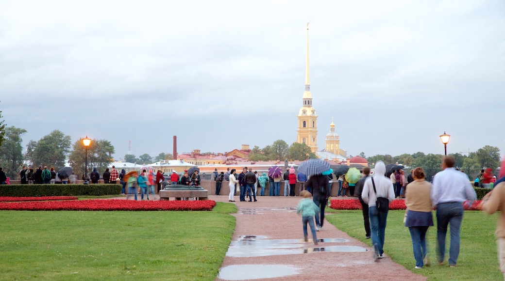 Strelka som inkluderar en trädgård