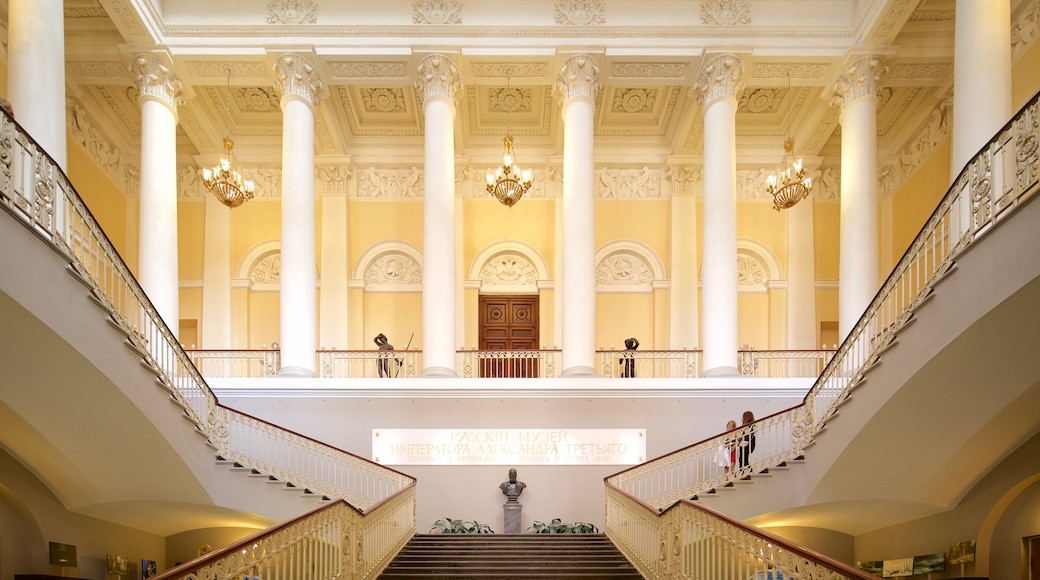 Ryska museet som visar interiörer och historisk arkitektur