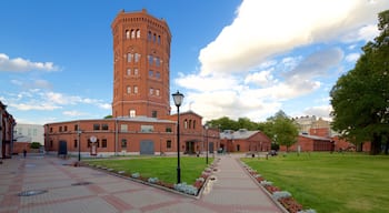 Museo del agua que incluye un jardín