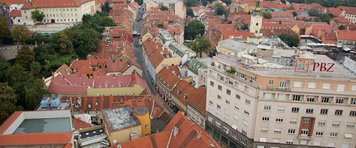 Condado de Zagreb ofreciendo una ciudad y vistas de paisajes