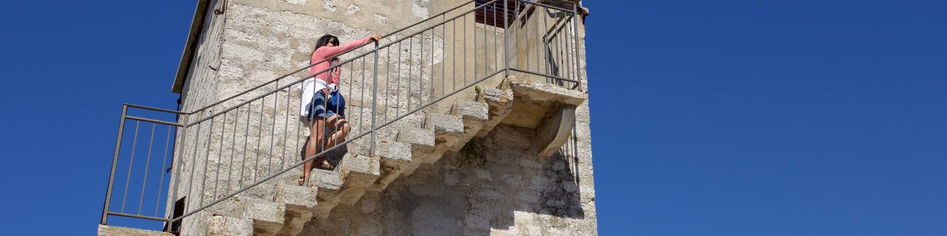 Red Island which includes views as well as an individual female