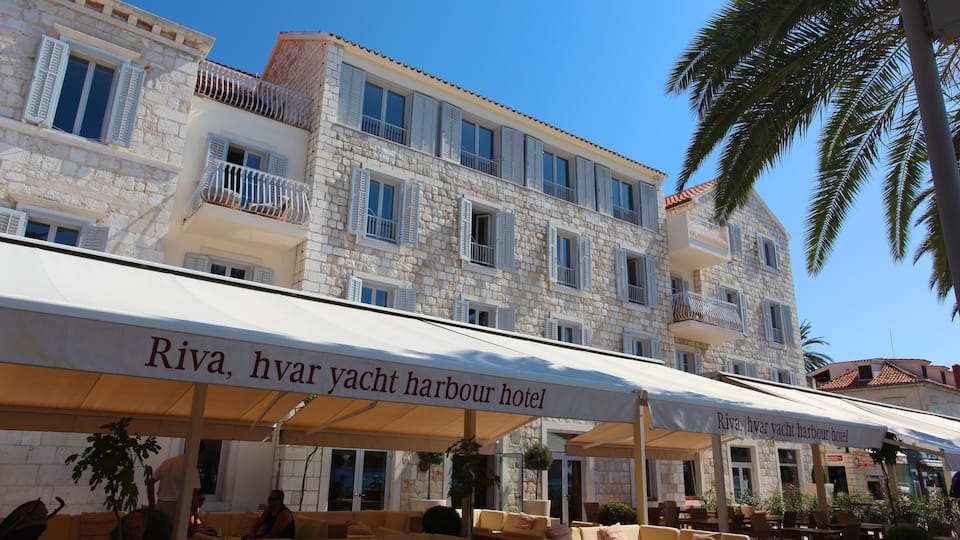 Hvar featuring a hotel