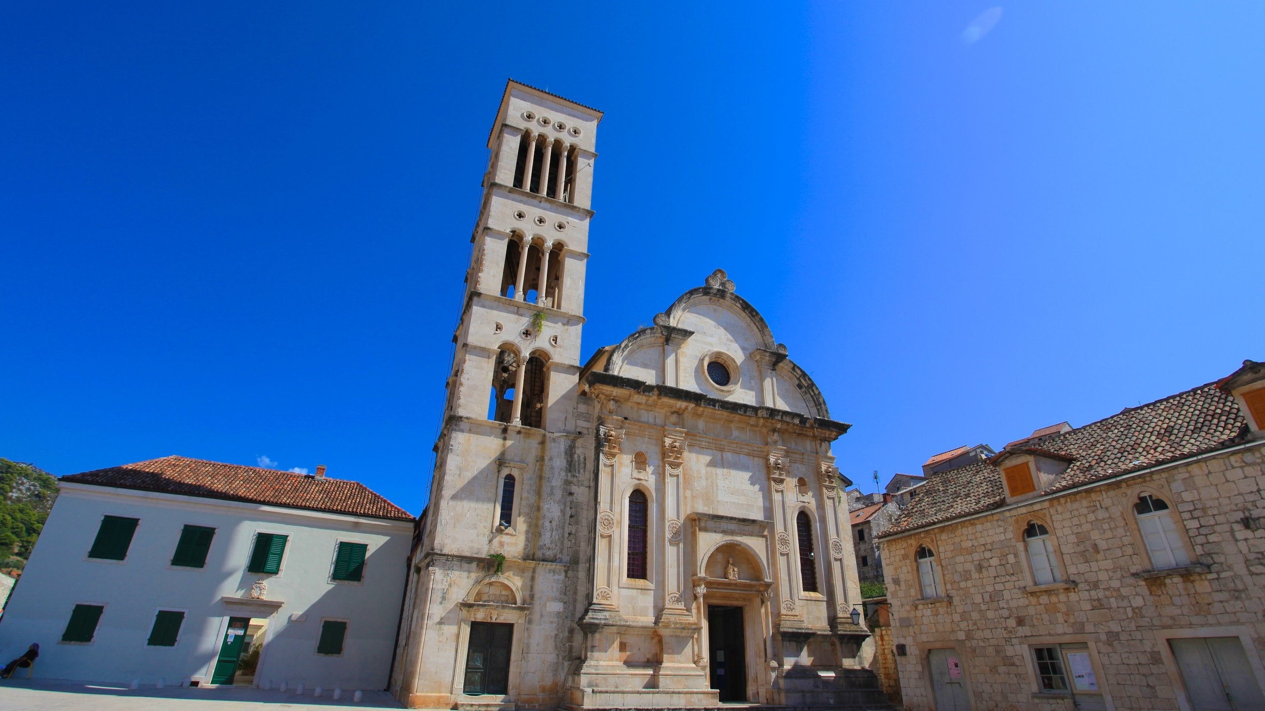 Hvar featuring a church or cathedral and heritage elements