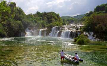 クルカ国立公園 シベニク クニン エクスペディア クルカ国立公園 シベニク クニン エクスペディア