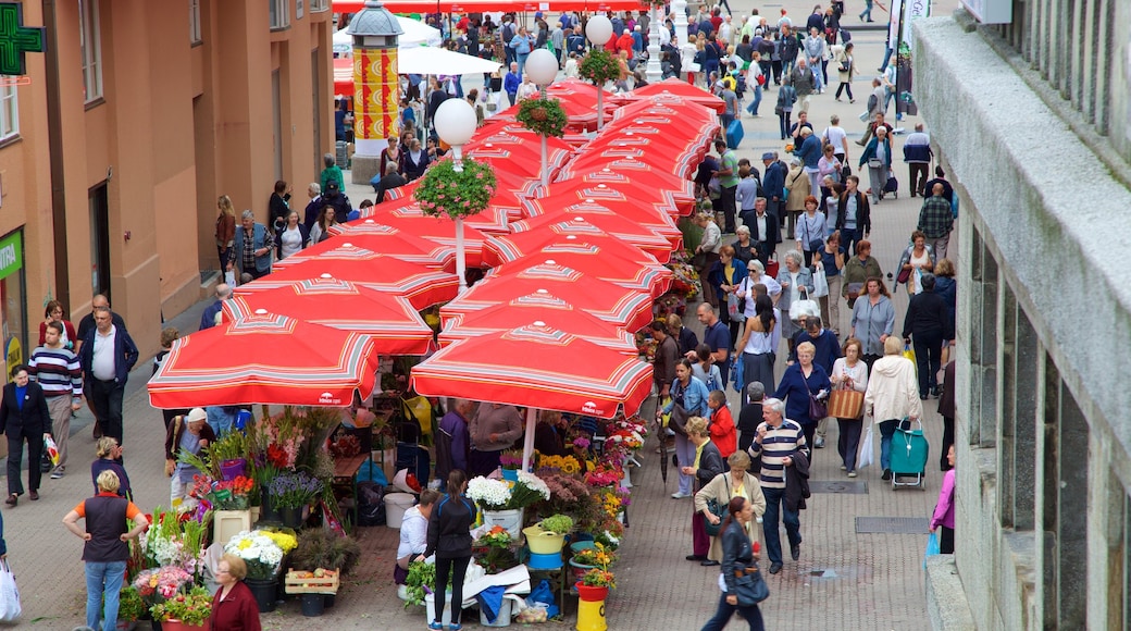 Dolac que incluye mercados y escenas cotidianas