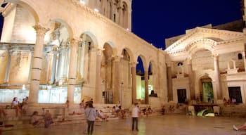 Diocletian\'s Palace showing chateau or palace, night scenes and heritage elements