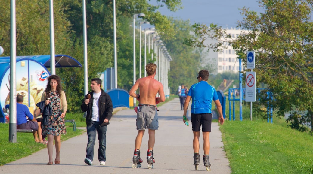 Jarun toont een park en ook een klein groepje mensen