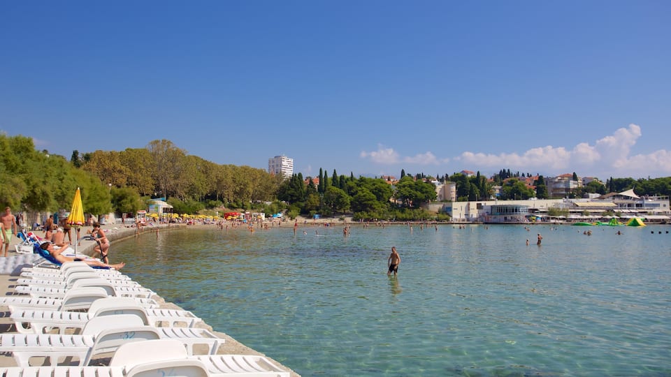 Bacvice Beach featuring general coastal views