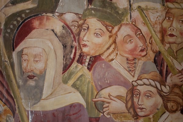 Rote Insel mit einem Kunst
