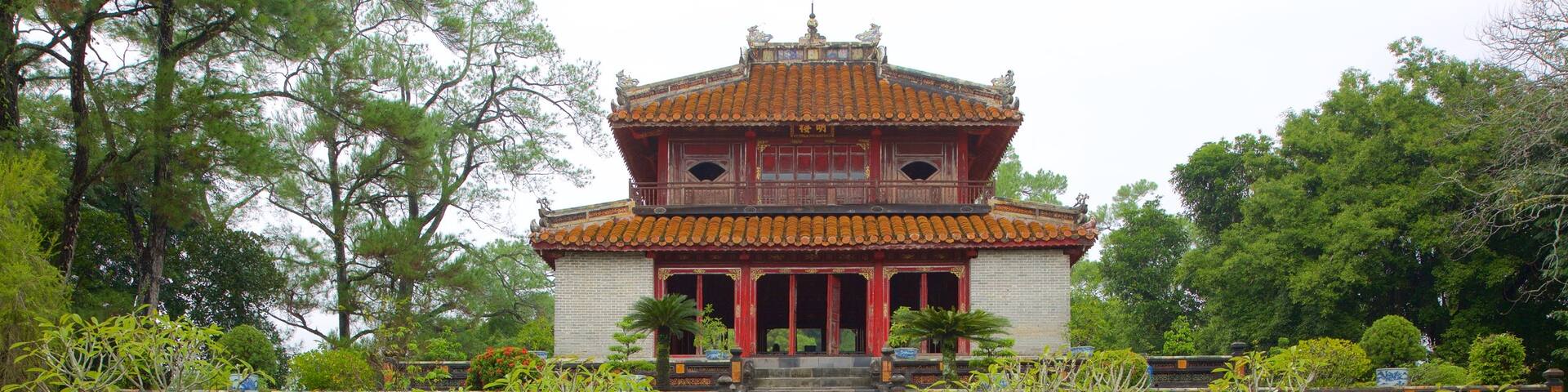Hue which includes a temple or place of worship and heritage architecture
