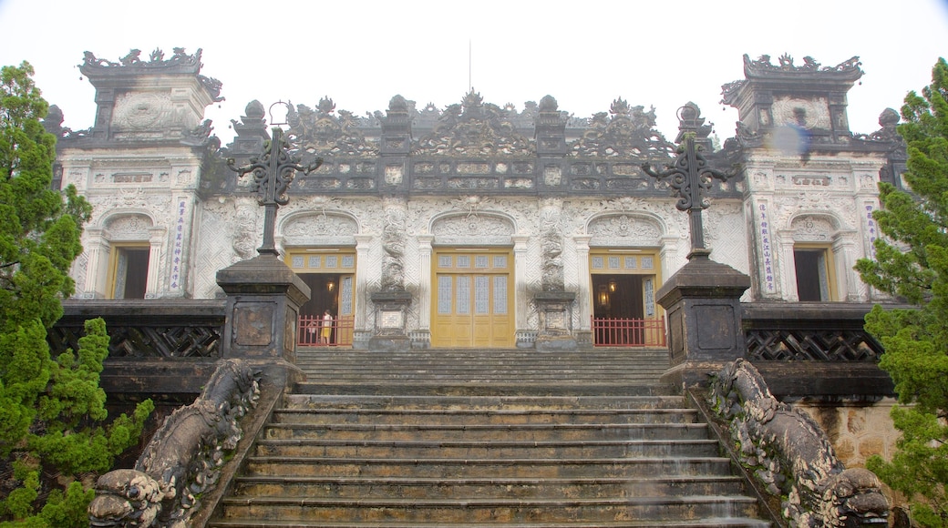 Tomb of Khai Dinh which includes heritage elements