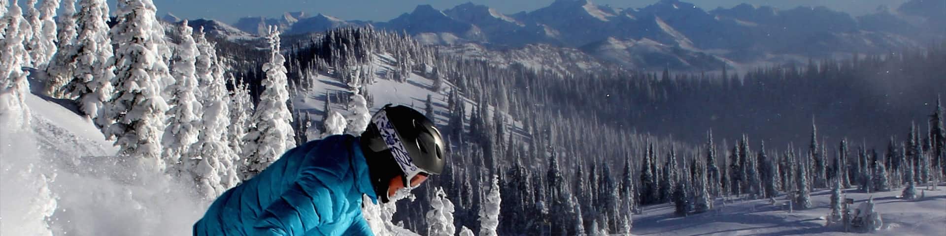 Montana welches beinhaltet Schnee und Skifahren sowie einzelner Mann