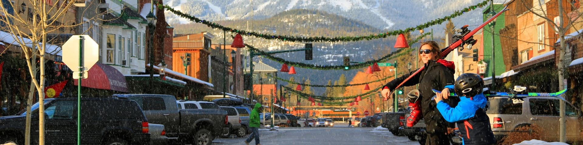 Montana showing street scenes and a small town or village as well as a family
