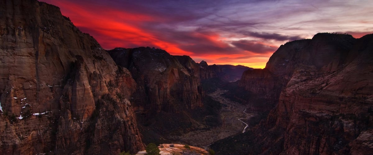 Springdale which includes landscape views, a gorge or canyon and a sunset