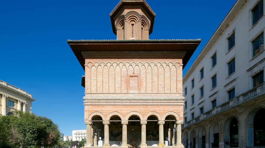 Bucharest mit einem historische Architektur und Kirche oder Kathedrale