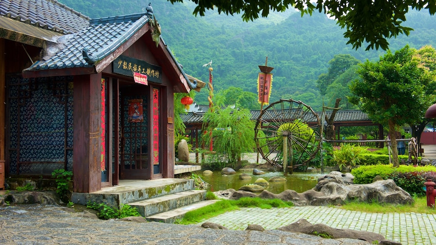 Guilin inclusief bos en een tuin