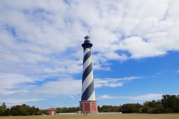 Cape Hatteras Lighthouse welches beinhaltet Leuchtturm