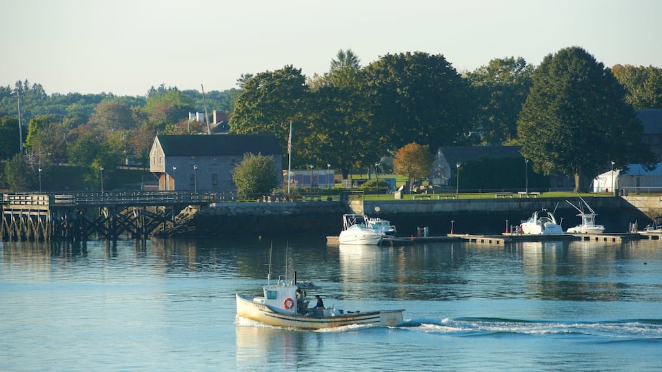 Portsmouth which includes a bay or harbour and boating