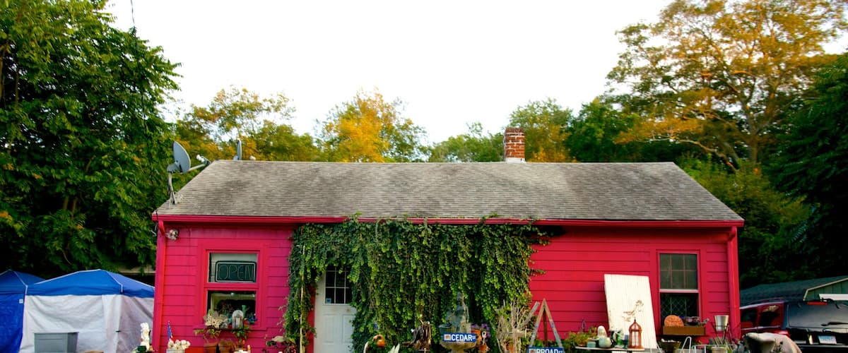 Rhode Island showing a house