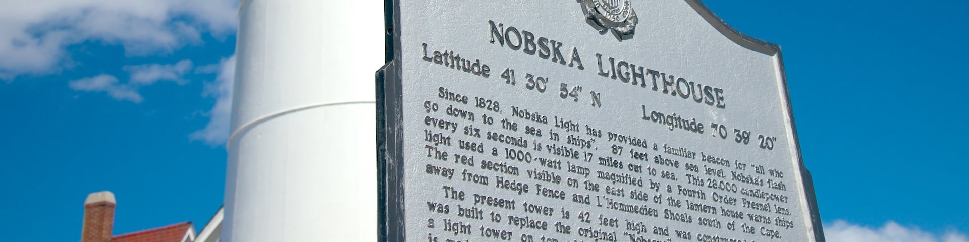 Nobska Lighthouse welches beinhaltet Beschilderung und Leuchtturm