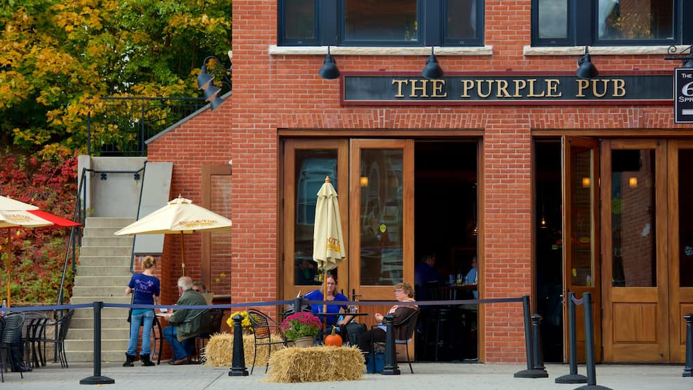 Williamstown mit einem Café-Szenerien