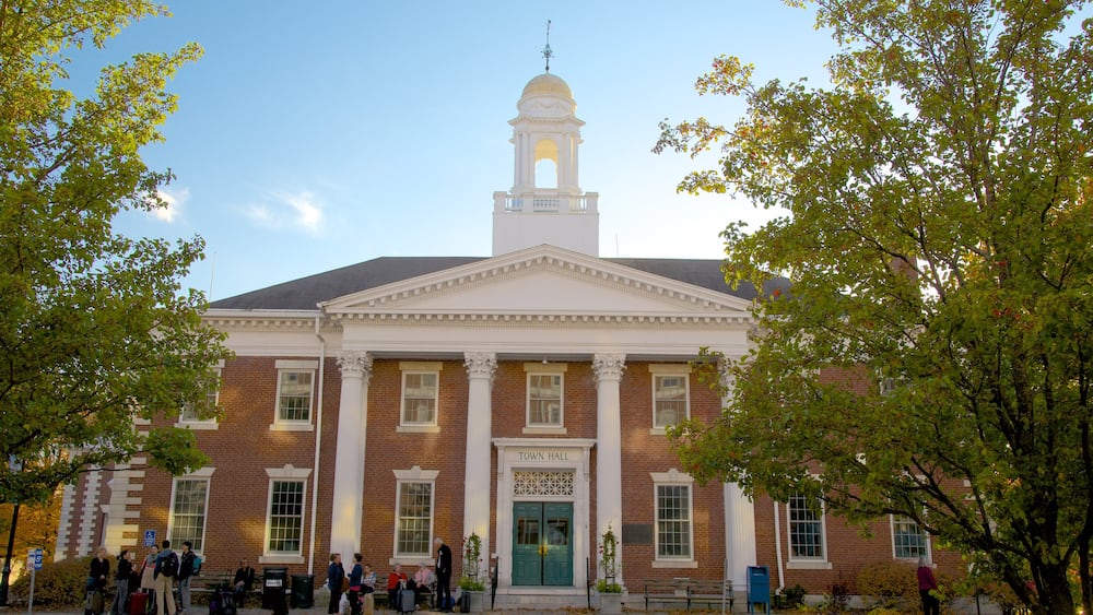 Lenox mit einem Verwaltungsgebäude