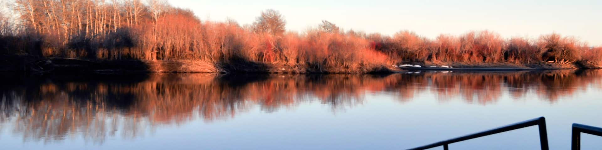 Rexburg showing a lake or waterhole