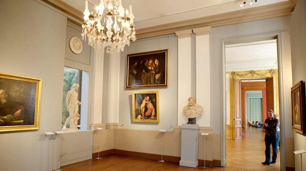 Musée des Beaux-Arts de Tours en ook een man