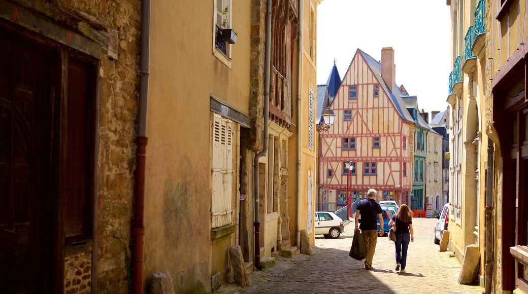 Le Mans welches beinhaltet Geschichtliches