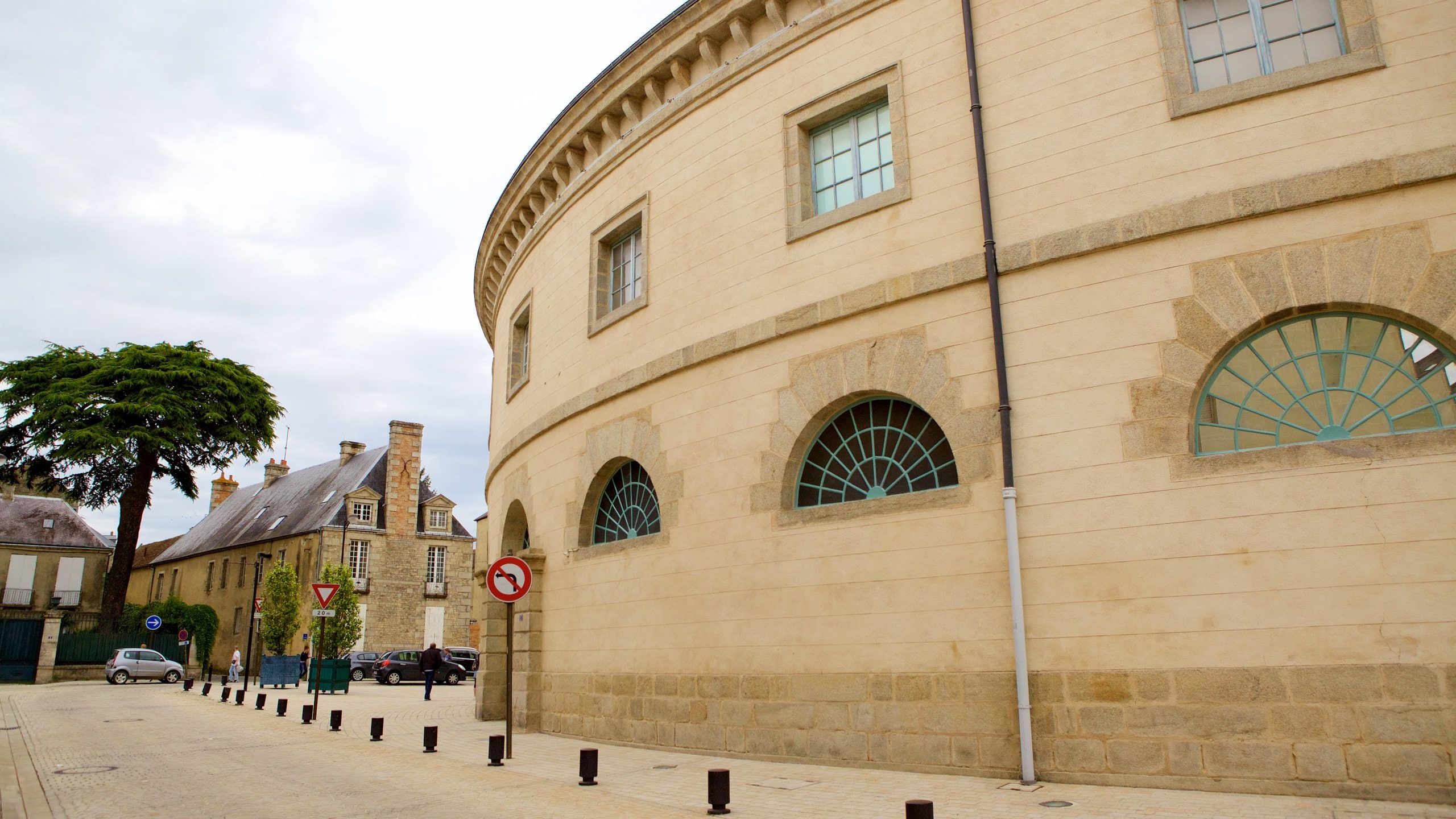 Alençon mettant en vedette patrimoine historique