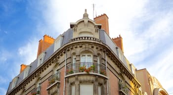 Reims featuring a house