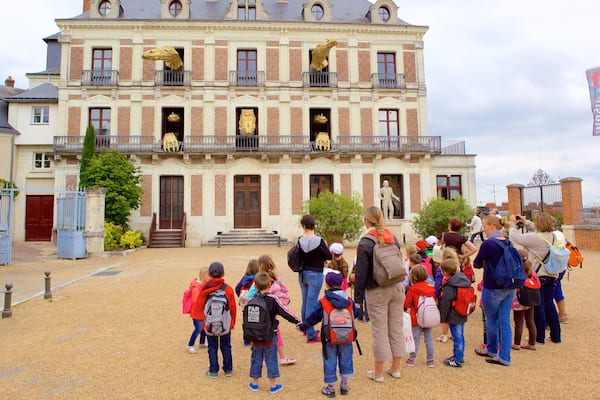 Blois aussi bien que enfants