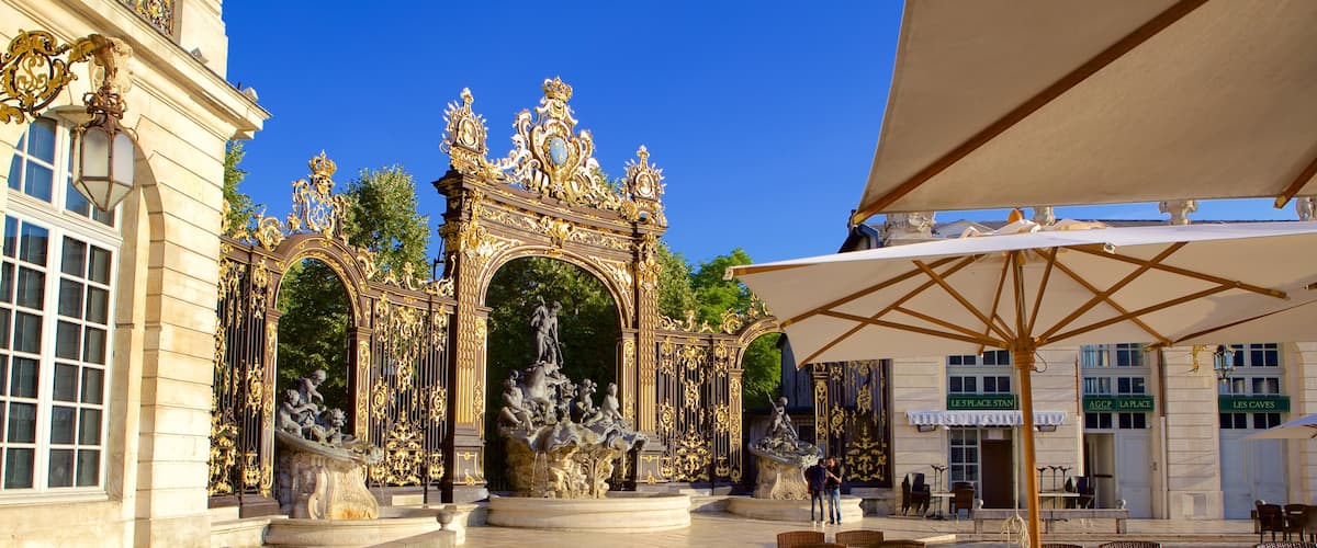 Place Stanislas mettant en vedette patrimoine historique et sortie au restaurant