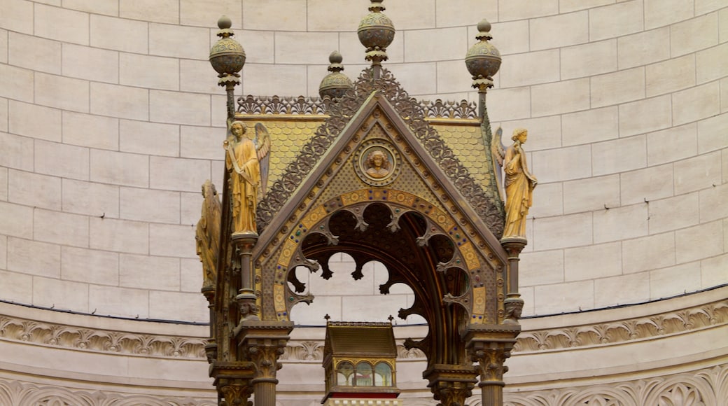 Basilique Saint-Martin inclusief historisch erfgoed