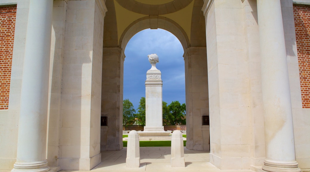 Arras War Cemetery showing heritage elements and a monument