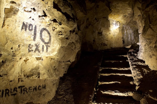 Carrière Wellington montrant grottes et patrimoine historique